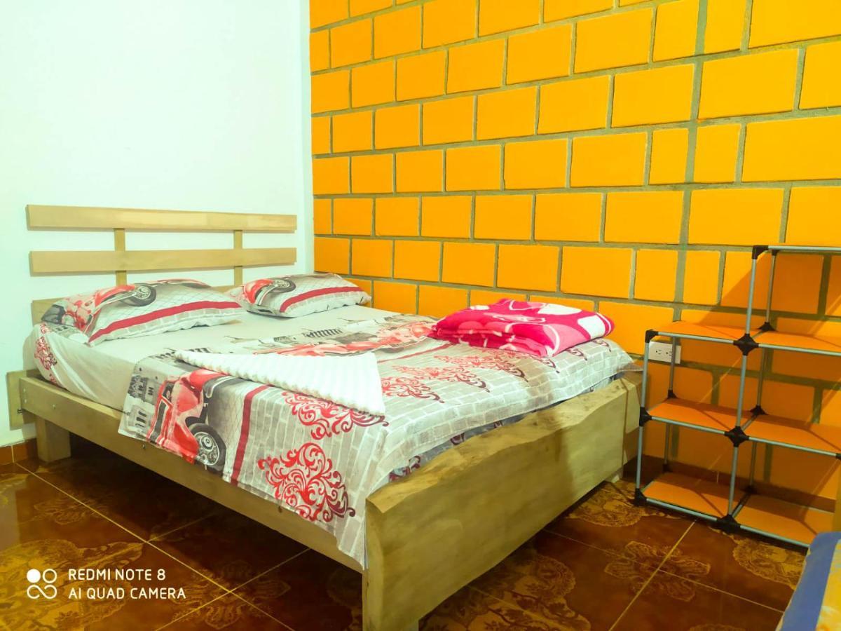 Hostal Luna Llena Мокоа Экстерьер фото