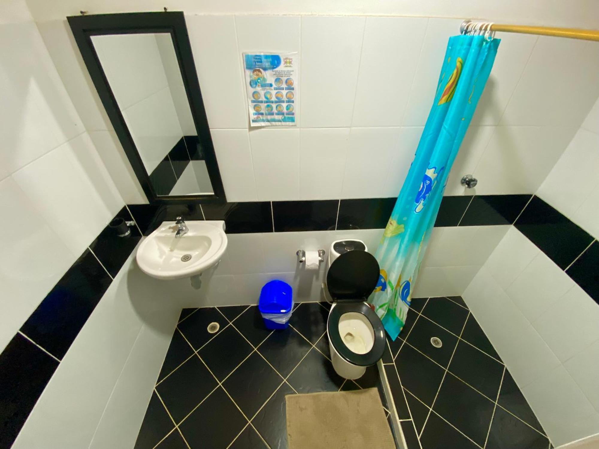 Hostal Luna Llena Мокоа Экстерьер фото