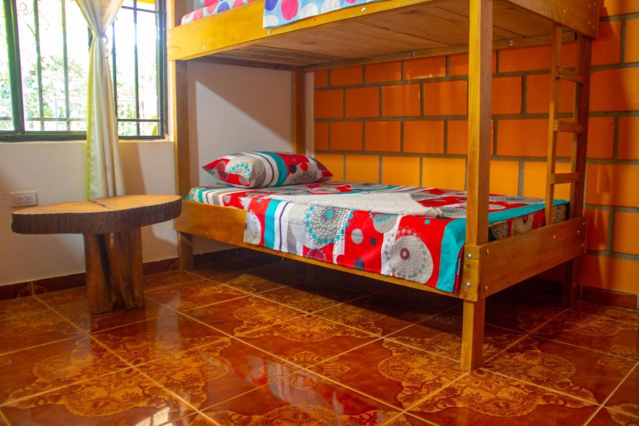 Hostal Luna Llena Мокоа Экстерьер фото